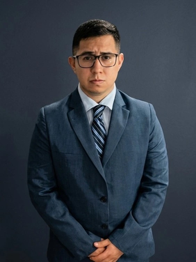 Dr. Franco Jimenez — Abogado Titular